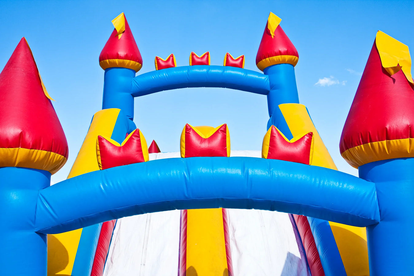 Castelli e Giochi Gonfiabili