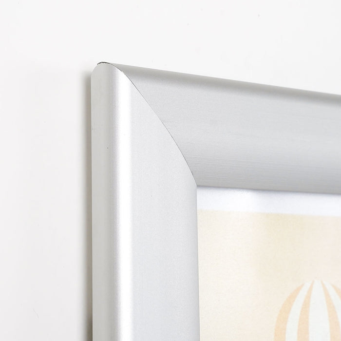 CRPT16/WP - Cornice a scatto impermeabile IP55 frame 35mm angolo vivo PVC anti-riflesso - F.to 70x100 cm