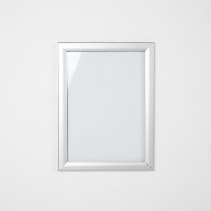 CRPT12/WP - Cornice a scatto impermeabile IP55 frame 35mm angolo vivo PVC anti-riflesso - F.to A3